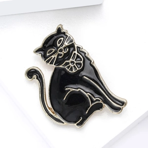 Elegant black enamel cat brooch with gold outlines for women and men clothing