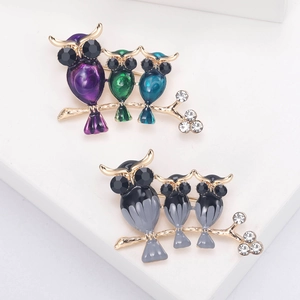 Süße Mode Legierung Strass Drei Eulen Auf Zweig Brosche Anstecknadel Für Damen Tier Emaille Schmuck Geschenk