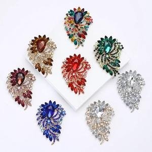 Grande Broche de Luxe Vintage en Alliage Strass Design Fleur Feuille Cristal Verre Incrusté Épingle Bijou pour Costume Manteau Femme