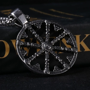 Collier vintage pour homme avec pendentif gouvernail en acier et chaîne à billes