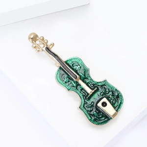 Broche violon élégante en émail vert et alliage doré pour un style de luxe vintage