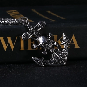 Vintage stainless steel pirate skull anchor necklace with retro silver punk pendant