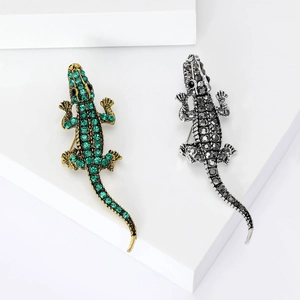 Personalized Alloy Rhinestone Crocodile Animal Brooch For Women Men Vintage Green Silver Plated Lizard Pins Fashion Jewelry Accessory