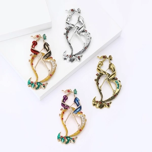 Vintage Alloy Enamel Kissing Lovers Brooch Rhinestone Heart Shape Pin For Women Romantic Couple Costume Jewelry Accessory