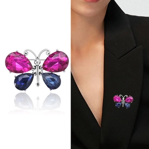 Eleganter Schmetterling-Anstecknadel mit rosaroten und dunkelblauen Edelsteinen