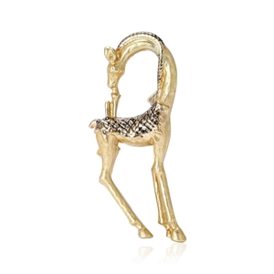 Fashion Alloy Giraffe Brooch Creative Enamel Drip Oil Animal Shape Lapel Pin For Women Suit Accessories Jewelry Gift