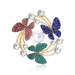 Luxe Legering Strass Vlinder Krans Broche Met Imitatie Kunstparel Kristallen Speld Voor Dames Pak Jas Banket Sieraden
