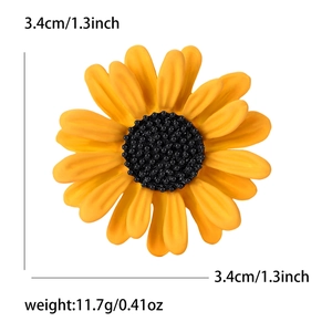 Vue détaillée d'une broche tournesol jaune avec centre noir et dimensions précises