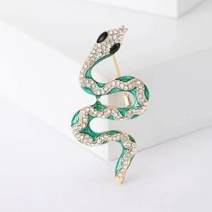 Broche serpent exquise en alliage doré avec émail vert et cristaux étincelants
