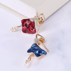 Elegante goldene Ballett-Broschen mit Strasssteinen und Emaille in Rot und Blau