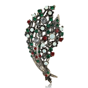 Vintage Alloy Rhinestone Flower Bouquet Brooch Elegant Multicolor Floral Corset Pin For Women Banquet Wedding Accessory