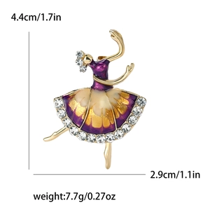 Elegante spilla ballerina in smalto con strass e finitura oro viola, misura 4.4cm