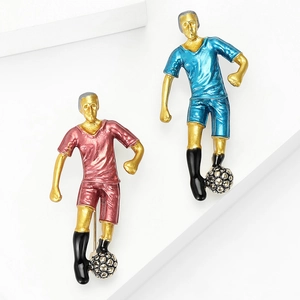 Creative soccer player brooch pins in red and blue jersey styles with gold alloy finish