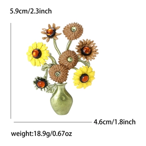 Broche de jarrón con girasoles en esmalte y aleación con tonos verde y amarillo