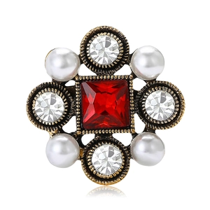 Vintage Baroque Alloy Rhinestone Faux Artificial Pearl Brooch Square Center Stone Anti-exposure Pin Wedding Party Women Jewelry