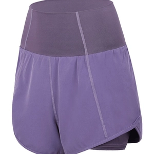 Short de sport violet taille haute pour femmes avec doublure intégrée et poche pour le yoga