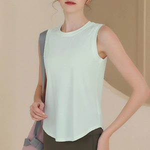 Débardeur de sport femme vert menthe en tissu mesh respirant avec ourlet arrondi