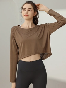 Haut de sport jacquard marron pour femme avec détails en mesh pour le yoga et le running