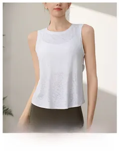 Dettaglio del gilet da yoga bianco da donna in tessuto jacquard a fiocco di neve traspirante