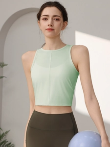 Damen Yoga-Set mit hellgrünem Westentop und olivgrüner High-Waist Sportleggings