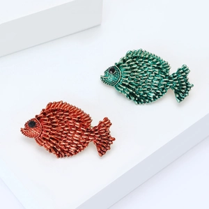 Vintage Alloy Enamel Fish Brooch Simple Animal Shape Clothing Accessory Unisex Fashion Jewelry Lapel Pin