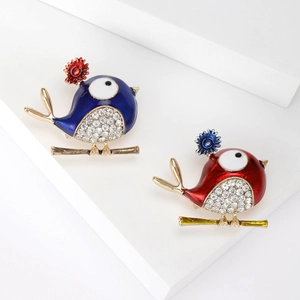 Cute Alloy Enamel Bird Brooch With Sparkling Rhinestones Fashion Animal Flower Lapel Pin For Women Gift Jewelry