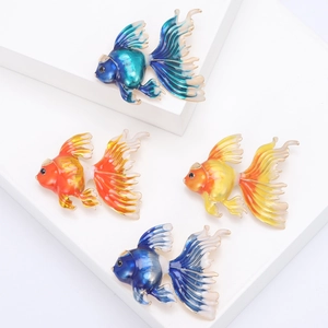 Mode Alliage Poisson Rouge Broche Pin pour Femmes Élégant Émail Animal Huile d'Égouttage Animal Broche Bijoux Cadeau pour Vêtements Pin