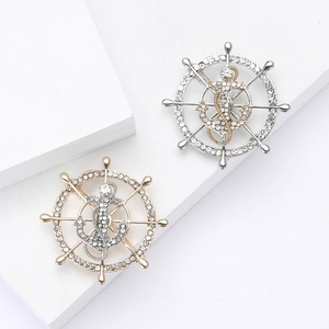 Exquisite Alloy Ship Wheel Anchor Brooch With Rhinestones Nautical Style Men Fashion Apparel Corsage Lapel Pin Accessory