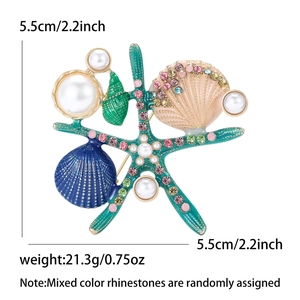 Broche étoile de mer et coquillage en émail avec perles et strass, 5,5cm x 5,5cm