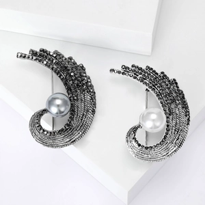 Vintage Alloy Rhinestone Feather Brooch Pin With Faux Artificial Pearl Elegant Gun Black Silver Accessory For Women Banquet Party