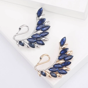 Elegant Alloy Rhinestone Swan Brooch Dark Blue Marquise Crystal Inlaid Animal Pin For Women Suit Jacket Dress Jewelry Gift
