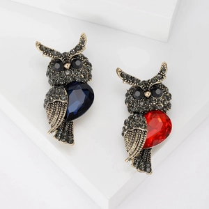 Vintage Owl Alloy Brooch Colorful Rhinestone Inlaid Animal Pins Retro Gold Corsage For Women Fashion Jewelry Gift