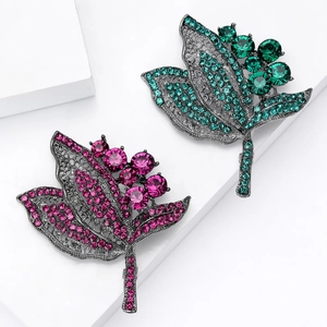 Élégante Broche Feuille Rétro Pour Femme Alliage Strass Cristal Fleur Épingles Accessoires de Vêtement Bijoux Cadeau