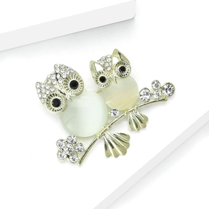 Elegant Cat's Eye Owl Brooch With Rhinestones And Gold Plated Alloy Flower For Women Banquet Party Fashion Jewelry Accessory
