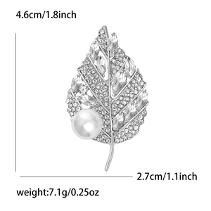 Détails de la broche feuille avec strass, perle et spécifications de taille exactes