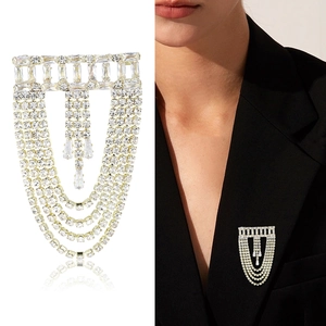 Luxurious silver geometric rhinestone tassel brooch with long multi-layer dangling chains