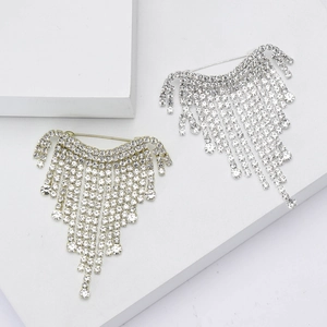 Lussuosa Spilla a Nappina in Strass in Lega per Donna Spilla a Frange Lunghe a Forma di V per Abiti Cardigan Corsage Gioielli