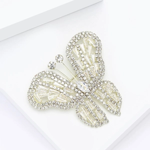 Elegante spilla a farfalla argento con strass e zirconi a taglio baguette