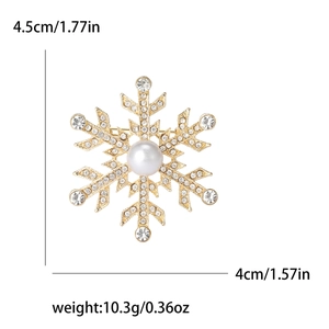 Élégante broche flocon de neige dorée avec perles et strass, 4,5 cm sur 4 cm