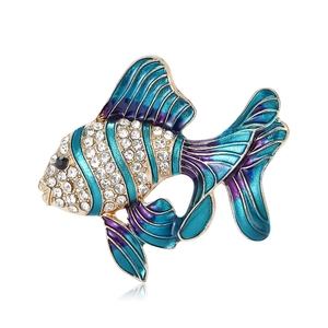 Broche poisson rouge de luxe avec strass et détails en émail dégradé bleu