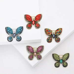 Vintage Alloy Rhinestone Butterfly Brooch For Women Exquisite Insect Corsage Pin Fashion Shawl Accessory For Party Wedding