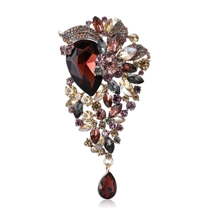 Vintage Alloy Rhinestone Flower Brooch For Women Luxurious Crystal Water Drop Dangle Pin Fashion Jewelry Wedding Party Accessories