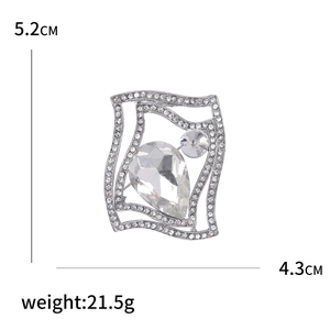 Silver alloy brooch with teardrop rhinestone and sizing details 5.2cm x 4.3cm