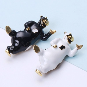 Spilla a Forma di Mucca in Smalto Carino Cartone Animato in Lega con Strass Intarsiati per Donna Bambini Gioielli di Moda