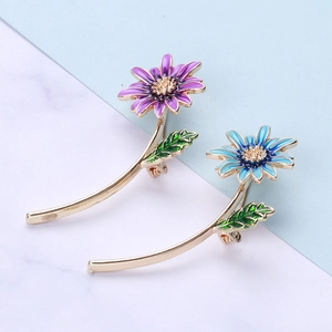 Broche Marguerite en Alliage Strass Élégante Avec Feuille en Émail Épingle Tournesol Vintage Bijoux pour Femmes Décoration de Costume