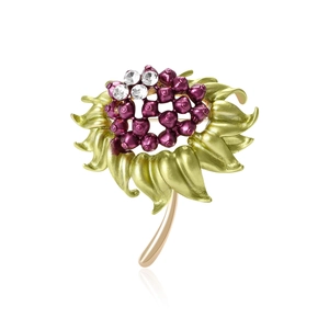Spilla fiore di melograno in smalto elegante con petali giallo-verdi e dettagli in cristallo