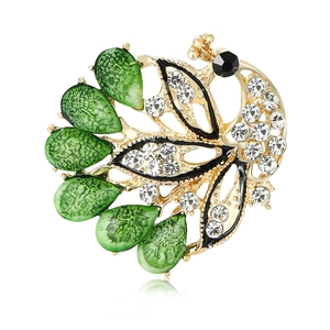 Vintage Gold Alloy Peacock Brooch With Green Stones And Rhinestones Fashion Animal Pin For Women Banquet Jewelry Gift