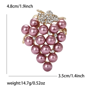 Broche raisin élégante en perles violettes avec strass blancs et feuille 4,8cm x 3,5cm