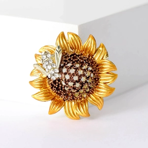 Cute Alloy Enamel Sunflower Bee Brooch For Women Fashion Rhinestone Floral Breastpin Dress Accessories Jewelry Gift