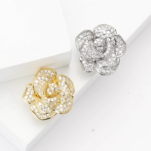 Elegant Copper Zirconia Rose Flower Brooch Pin Luxury Camellia Floral Lapel Pin Jewelry For Women Dress Clothes Decor